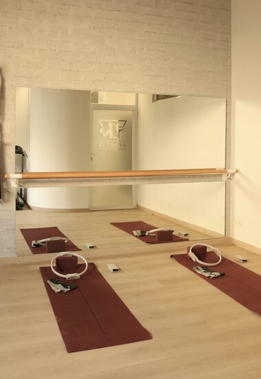 Sala de Barre y clases de suelo - Human Clinic