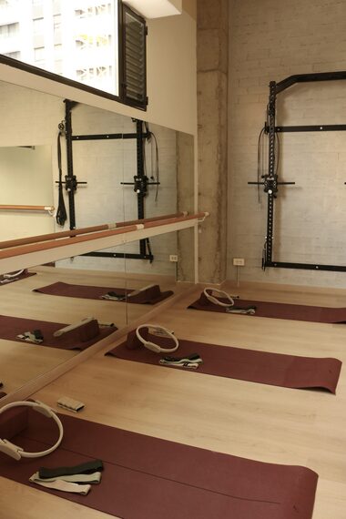 Sala de Barre y clases de suelo - Human Clinic