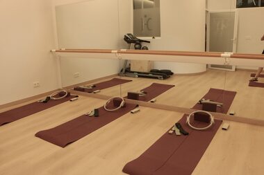 Sala de Barre y clases de suelo - Human Clinic
