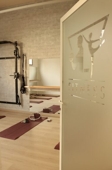 Sala de Barre y clases de suelo - Human Clinic